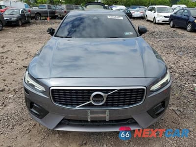 Piąte zdjęcie samochodu w środku: 2020 VOLVO S90 T6 OCEAN RACE VIN:LVYA22MT0LP171690 - miniatura