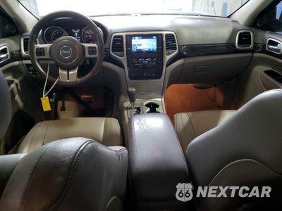 Zdjęcie 8 z 13 samochodu: 2012 JEEP GRAND CHEROKEE LAREDO VIN:1C4RJEAG5CC277484 - miniatura