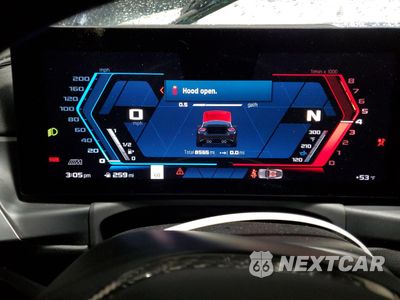 Zdjęcie 9 z 14 samochodu: 2023 BMW M2 VIN:3MF13DM09P8D64671 - miniatura