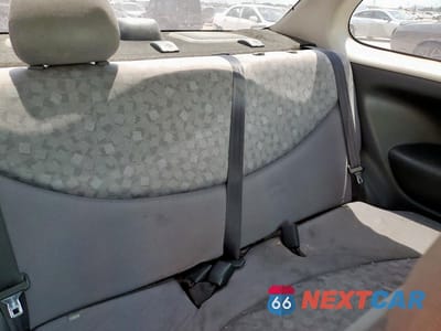 Zdjęcie 10 z 12 samochodu: 2002 TOYOTA ECHO VIN:JTDAT123520248501 - miniatura