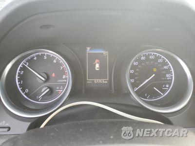 Zdjęcie 9 z 15 samochodu: 2018 TOYOTA CAMRY L VIN:4T1B11HK2JU607038 - miniatura
