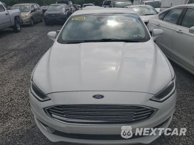 Piąte zdjęcie samochodu w środku: 2018 FORD FUSION SE HYBRID VIN:3FA6P0LU3JR118782 - miniatura