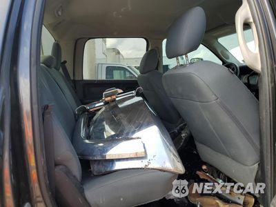 Zdjęcie 10 z 12 samochodu: 2016 RAM 3500 ST VIN:3C63RRGL5GG23418X - miniatura