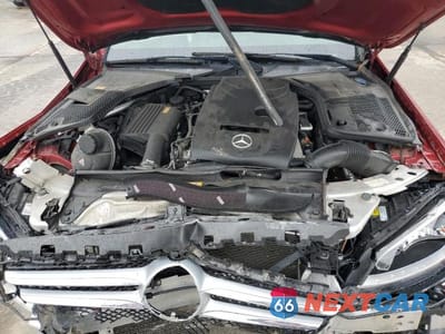 Zdjęcie 11 z 13 samochodu: 2016 MERCEDES-BENZ C 300 4MATIC VIN:55SWF4KB9GU135597 - miniatura