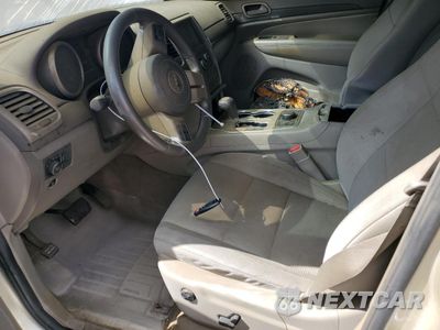 Zdjęcie 7 z 12 samochodu: 2011 JEEP GRAND CHEROKEE LAREDO VIN:1J4RR4GG3BC580623 - miniatura