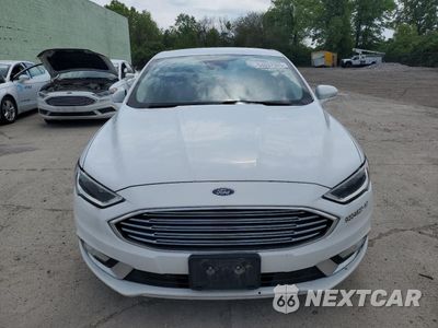 Piąte zdjęcie samochodu w środku: 2017 FORD FUSION SE HYBRID VIN:3FA6P0LU6HR410095 - miniatura