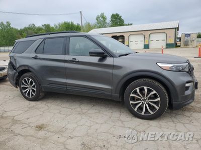 Czwarte zdjęcie samochodu z boku: 2020 FORD EXPLORER ST VIN:1FM5K8GC8LGB09960 - miniatura