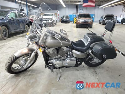 Trzecie zdjęcie samochodu z tyłu: 2009 HONDA VTX1300 C VIN:1HFSC551X9A500114 - miniatura