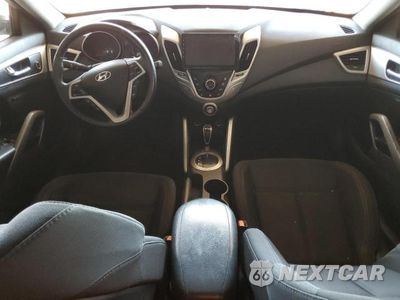 Zdjęcie 8 z 12 samochodu: 2013 HYUNDAI VELOSTER VIN:KMHTC6ADXDU153407 - miniatura