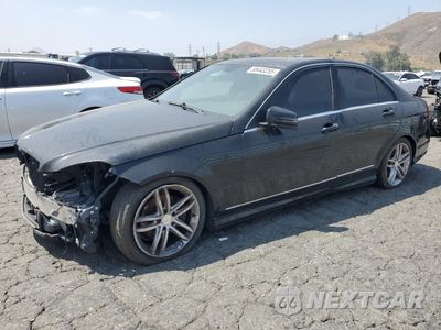 2013 MERCEDES-BENZ C 250 WDDGF4HB3DA793682 - główne zdjęcie licytacji z USA - miniatura