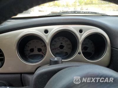 Zdjęcie 9 z 13 samochodu: 2005 CHRYSLER PT CRUISER GT VIN:3C3AY75S35T582464 - miniatura