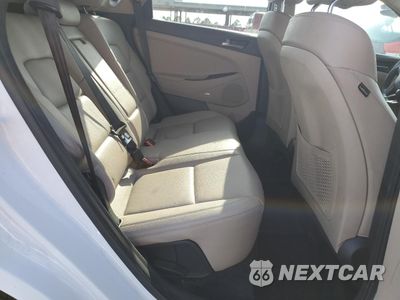 Zdjęcie 11 z 14 samochodu: 2018 HYUNDAI TUCSON SEL VIN:KM8J33A45JU709852 - miniatura
