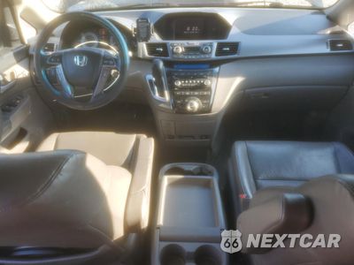Zdjęcie 8 z 13 samochodu: 2011 HONDA ODYSSEY TOURING VIN:5FNRL5H91BB091590 - miniatura