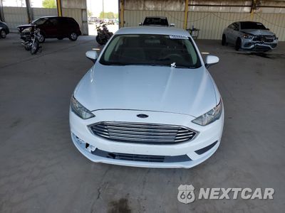 Piąte zdjęcie samochodu w środku: 2017 FORD FUSION SE HYBRID VIN:3FA6P0LU1HR354955 - miniatura