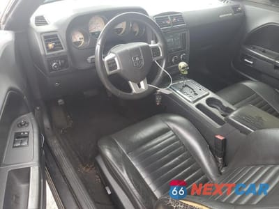 Zdjęcie 8 z 12 samochodu: 2013 DODGE CHALLENGER R/T VIN:2C3CDYBT6DH549134 - miniatura