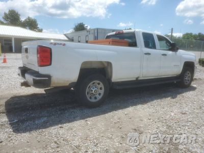 Trzecie zdjęcie samochodu z tyłu: 2017 CHEVROLET SILVERADO K2500 HEAVY DUTY VIN:1GC2KUEG2HZ287672 - miniatura