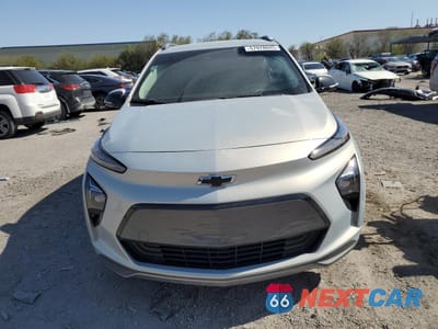 Piąte zdjęcie samochodu w środku: 2022 CHEVROLET BOLT EUV LT VIN:1G1FY6S00N4121316 - miniatura