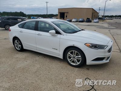 Czwarte zdjęcie samochodu z boku: 2018 FORD FUSION SE HYBRID VIN:3FA6P0LU4JR118838 - miniatura
