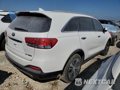 Trzecie zdjęcie samochodu z tyłu: 2018 KIA SORENTO EX VIN:5XYPH4A12JG404791 - miniatura