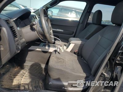 Zdjęcie 7 z 13 samochodu: 2012 FORD ESCAPE XLT VIN:1FMCU9DG8CKB59379 - miniatura