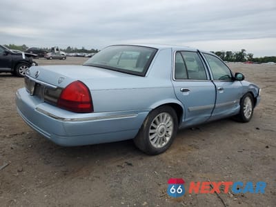Trzecie zdjęcie samochodu z tyłu: 2010 MERCURY GRAND MARQUIS LS VIN:2MEBM7FV8AX635848 - miniatura