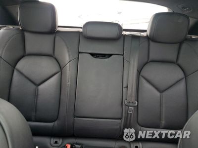 Zdjęcie 10 z 14 samochodu: 2016 PORSCHE MACAN S VIN:WP1AB2A54GLB58773 - miniatura