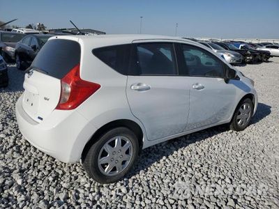 Trzecie zdjęcie samochodu z tyłu: 2015 NISSAN VERSA NOTE SV VIN:3N1CE2CP9FL414654 - miniatura