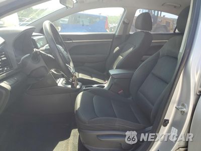Zdjęcie 7 z 15 samochodu: 2018 HYUNDAI ELANTRA SE VIN:5NPD74LF0JH236110 - miniatura