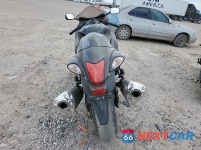 Czwarte zdjęcie samochodu z boku: 2019 SUZUKI GSX1300 RA VIN:JS1GX72B1K7100405 - miniatura