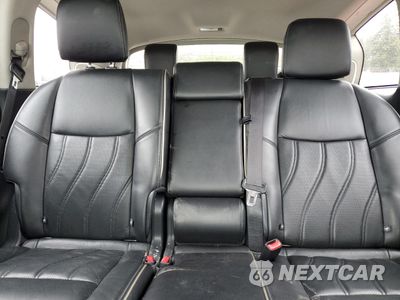 Zdjęcie 10 z 16 samochodu: 2017 INFINITI QX60 VIN:5N1DL0MM4HC513411 - miniatura