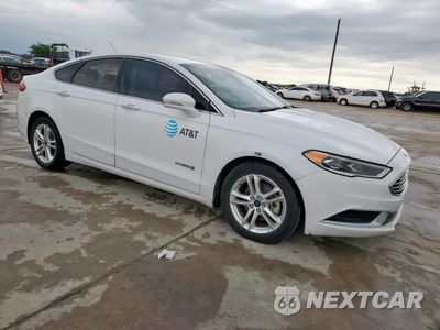 Czwarte zdjęcie samochodu z boku: 2018 FORD FUSION SE HYBRID VIN:3FA6P0LUXJR171981 - miniatura