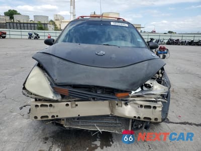 Zdjęcie 6 z 16 samochodu: 2001 FORD FOCUS SE VIN:1FAHP36331W195520 - miniatura