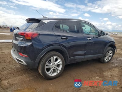 Trzecie zdjęcie samochodu z tyłu: 2021 BUICK ENCORE GX PREFERRED VIN:KL4MMCSL4MB126963 - miniatura
