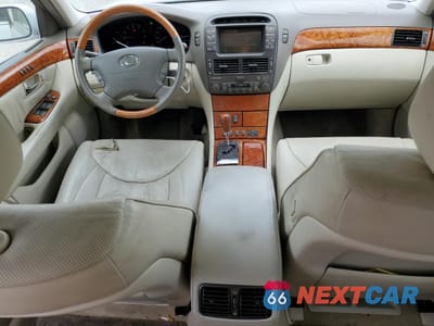 Zdjęcie 8 z 12 samochodu: 2006 LEXUS LS 430 VIN:JTHBN36F665039032 - miniatura