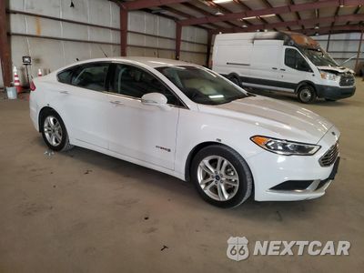 Czwarte zdjęcie samochodu z boku: 2018 FORD FUSION SE HYBRID VIN:3FA6P0LU5JR278680 - miniatura