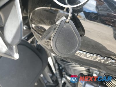 Zdjęcie 8 z 10 samochodu: 2022 HARLEY-DAVIDSON FLHTK VIN:1HD1KEF15NB630442 - miniatura