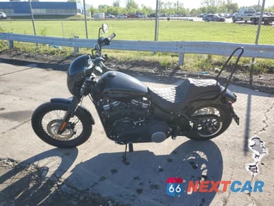 Trzecie zdjęcie samochodu z tyłu: 2020 HARLEY-DAVIDSON FXBB VIN:1HD1YJJ16LB067039 - miniatura