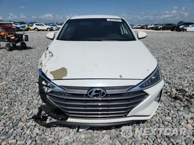 Piąte zdjęcie samochodu w środku: 2019 HYUNDAI ELANTRA SEL VIN:5NPD84LF5KH489048 - miniatura