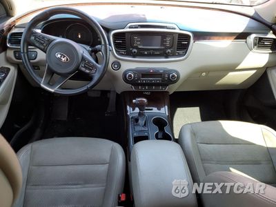 Zdjęcie 8 z 13 samochodu: 2016 KIA SORENTO EX VIN:5XYPH4A11GG126863 - miniatura