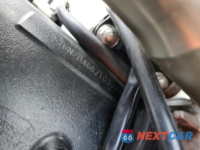 Zdjęcie 9 z 9 samochodu: 2006 SUZUKI GSX-R600 K6 VIN:JS1GN7DA662103944 - miniatura