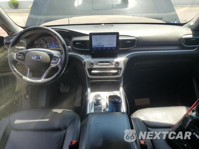 Zdjęcie 8 z 14 samochodu: 2020 FORD EXPLORER XLT VIN:1FMSK7DH2LGC81849 - miniatura