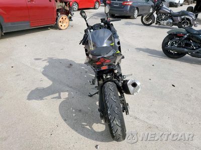 Czwarte zdjęcie samochodu z boku: 2021 KAWASAKI EX400 VIN:JKAEXKG10MDAD3230 - miniatura