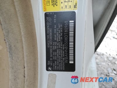 Zdjęcie 12 z 14 samochodu: 2008 BMW 750 LI VIN:WBAHN83508DT80968 - miniatura