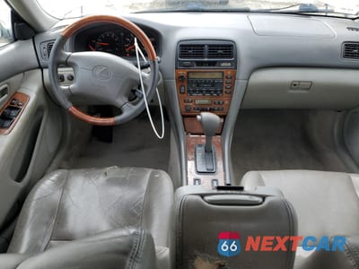 Zdjęcie 8 z 14 samochodu: 2001 LEXUS ES 300 VIN:JT8BF28G410325142 - miniatura
