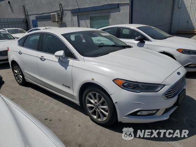 Czwarte zdjęcie samochodu z boku: 2017 FORD FUSION SE HYBRID VIN:3FA6P0LU1HR409730 - miniatura