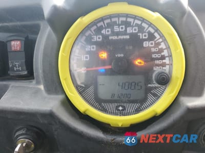 Zdjęcie 8 z 11 samochodu: 2016 POLARIS RZR XP 1000 EPS VIN:3NSVDE991GF783560 - miniatura
