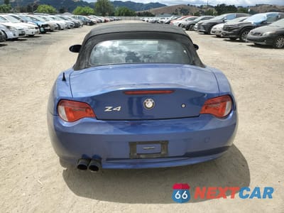Zdjęcie 6 z 14 samochodu: 2007 BMW Z4 3.0 VIN:4USBU33527LW73350 - miniatura