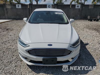 Piąte zdjęcie samochodu w środku: 2017 FORD FUSION SE HYBRID VIN:3FA6P0LU8HR359621 - miniatura