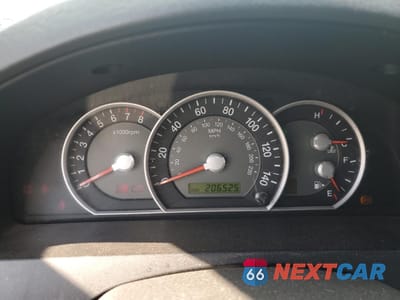 Zdjęcie 9 z 12 samochodu: 2007 KIA SORENTO EX VIN:KNDJD736775679361 - miniatura