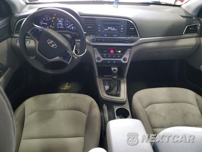 Zdjęcie 8 z 13 samochodu: 2017 HYUNDAI ELANTRA SE VIN:KMHD74LF0HU070439 - miniatura